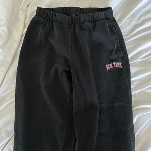 Black & Red New York Sweatpants